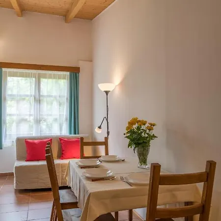 Hajnalka Apartmán *