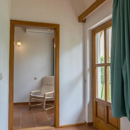 Hajnalka Apartment Badacsonytomaj