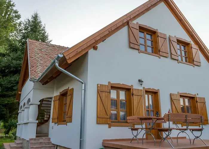 Hajnalka Apartamento